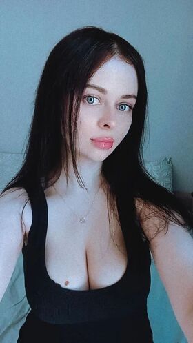 Zhukovachris Nude Leaks OnlyFans Photo 4