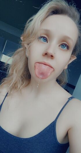 Ahegao Nude Leaks OnlyFans Photo 36