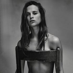 Alicia Vikander