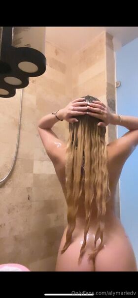 alymariedv Nude Leaks OnlyFans Photo 4