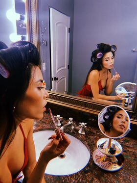 Anna Akana