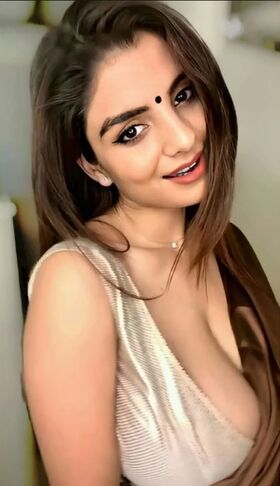 Anveshi Jain Nude Leaks OnlyFans Photo 74