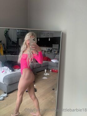 badlittlebarbie18