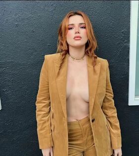 Bella Thorne