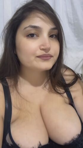 biggestboobsinisrael