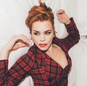 Billie Piper