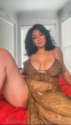 burpsncurves Nude Leaks OnlyFans Photo 3