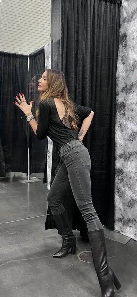 Charisma-Carpenter