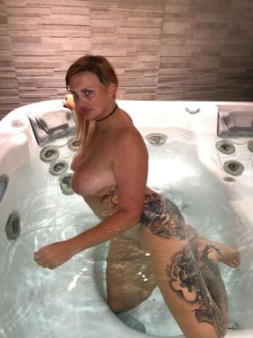 Chloe Davis Nude Leaks OnlyFans Photo 13