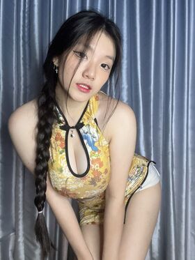 Cocobroccolee Brocolee Nude Leaks OnlyFans Photo 9