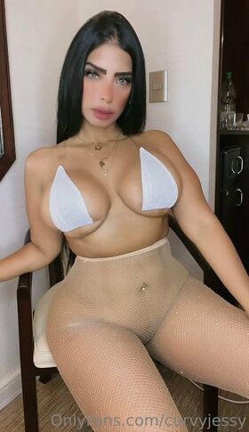 curvyjessy Nude Leaks OnlyFans Photo 6