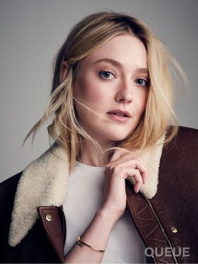 Dakota Fanning Nude Leaks OnlyFans Photo 146