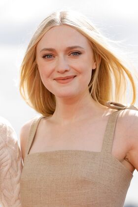 Dakota Fanning Nude Leaks OnlyFans Photo 162