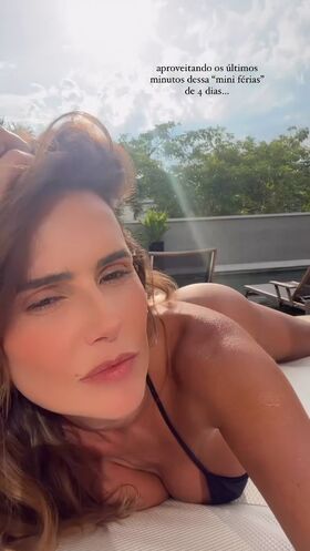 Deborah Secco