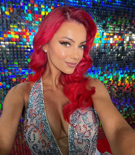 Dianne Buswell