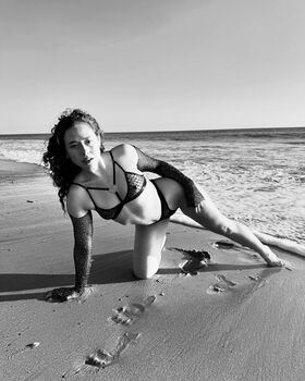 Dora Madison Burge Nude Leaks OnlyFans Photo 38
