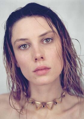 Ellie Rowsell