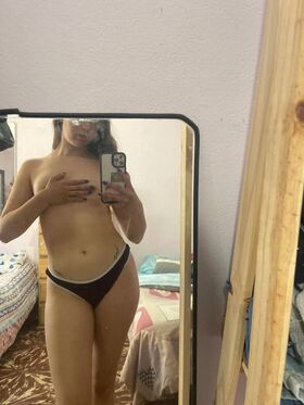 emily_escudero02 Nude Leaks OnlyFans Photo 25