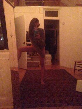 Emily Ratajkowski Nude Leaks OnlyFans Photo 1460