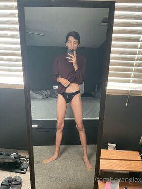 femboyangiesfeet