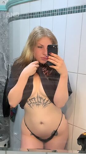 fionafroehlich Nude Leaks OnlyFans Photo 28