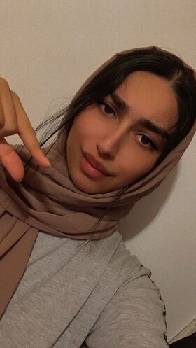 Galinaxgoddess UK Muslim