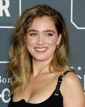 Haley Lu Richardson