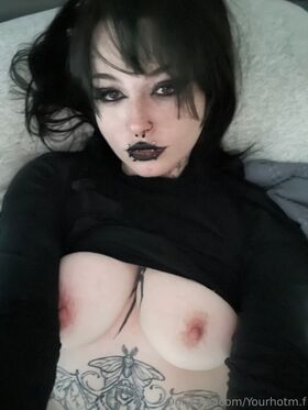 HotGothMlf Nude Leaks OnlyFans Photo 19