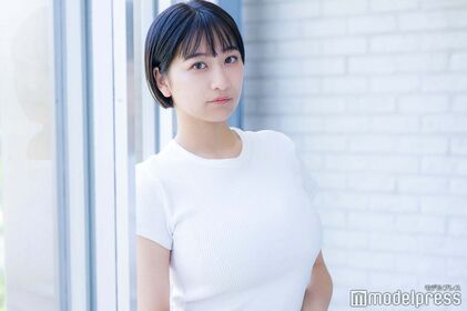 Ina Enohara 榎原依那