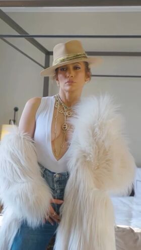 Jennifer Lopez