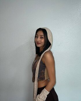 Jihyo Nude Leaks OnlyFans Photo 49