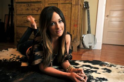 Kacey Musgraves Nude Leaks OnlyFans Photo 54