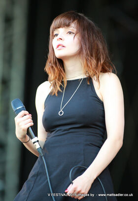 Lauren Mayberry