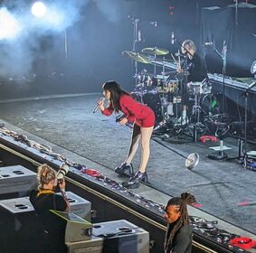 Lauren Mayberry