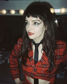 Lauren Mayberry