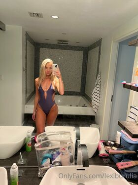 Lexi Burulia Nude Leaks OnlyFans Photo 34