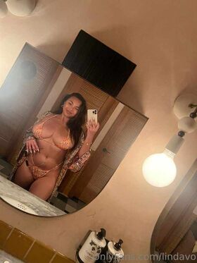 Linda Vo Nude Leaks OnlyFans Photo 41