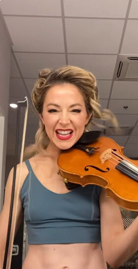 Lindsey Stirling