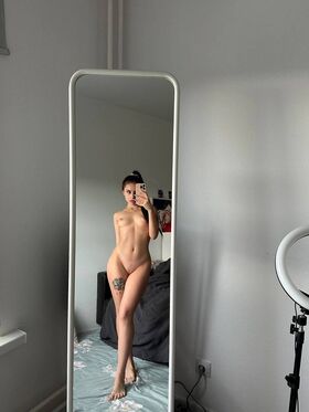 liroshka Nude Leaks OnlyFans Photo 30