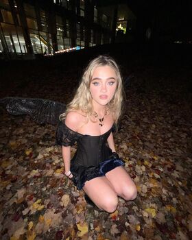 Lizzy_greene_ Nude Leaks OnlyFans Photo 48