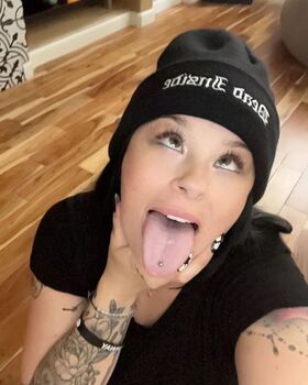 Long Tongue Fetish