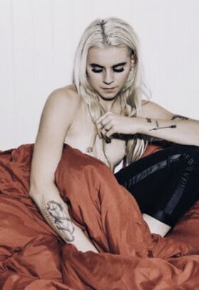 Lynn Gunn