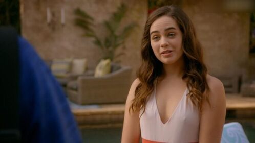 Mary Mouser Nude Leaks OnlyFans Photo 41