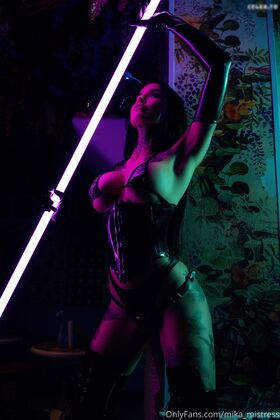 Mistress Mika Katana