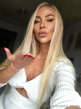 natalie_blonde