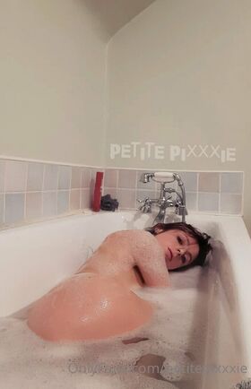 petitepixxxie