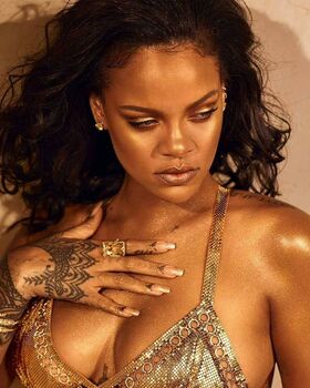 Rihanna Nude Leaks OnlyFans Photo 531