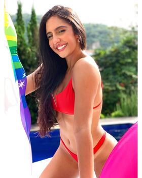 Rosana Maria Marquez