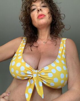 Rossana Doria Nude Leaks OnlyFans Photo 2