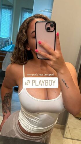 Savannah Spencer Nude Leaks OnlyFans Photo 31